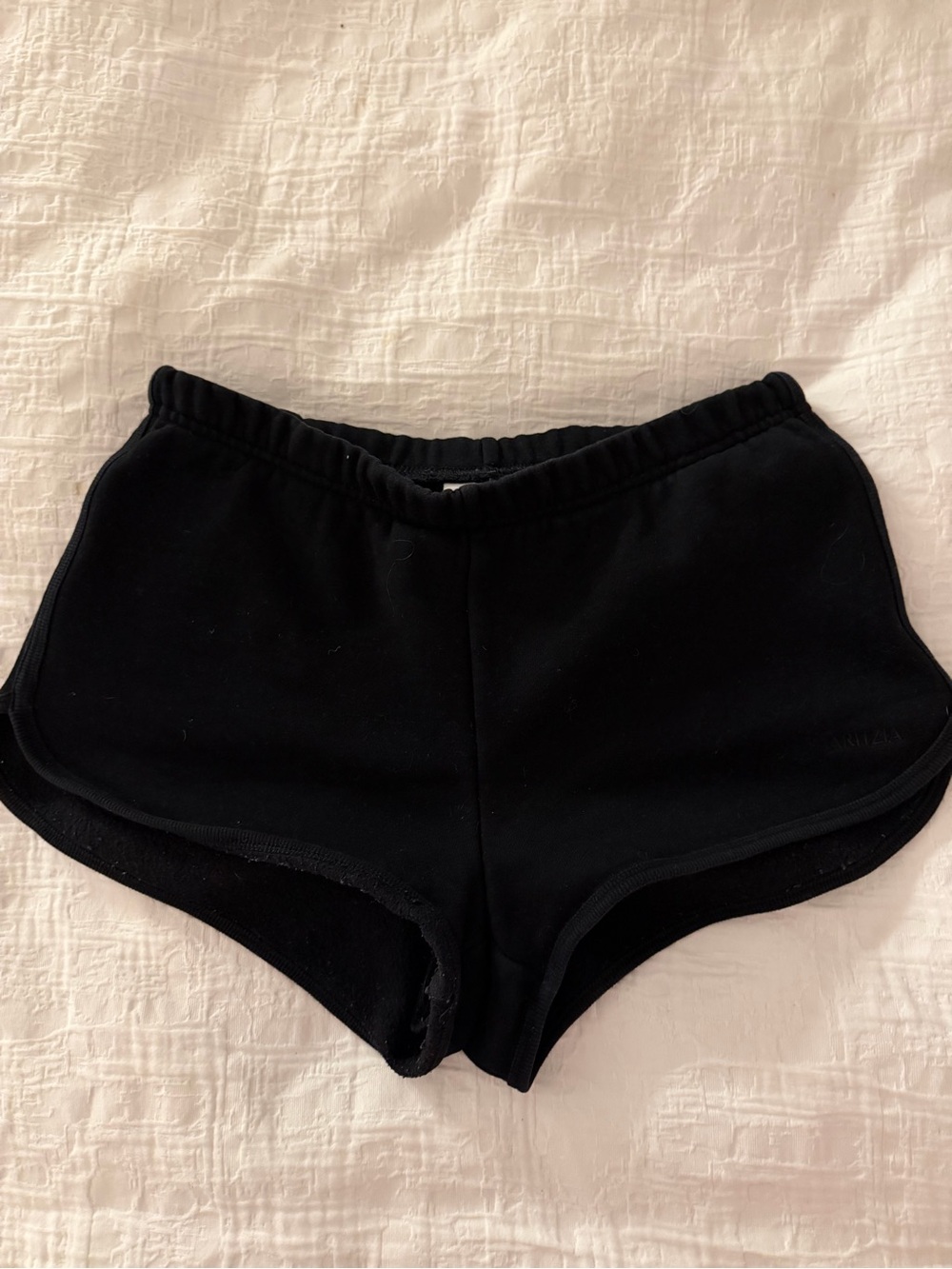 Aritzia Black Women's Soft Fleece Lounge Shorts